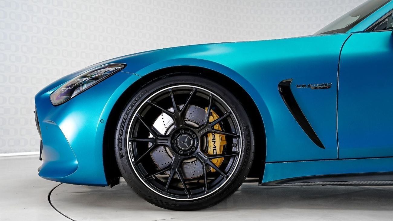 مرسيدس بنز أي أم جي جي تي 63 UAE's Very Best Example | 2 Years Free Servicing | AED 8,647 Per Month