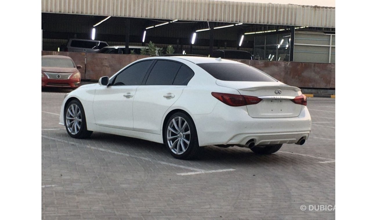 Infiniti Q50