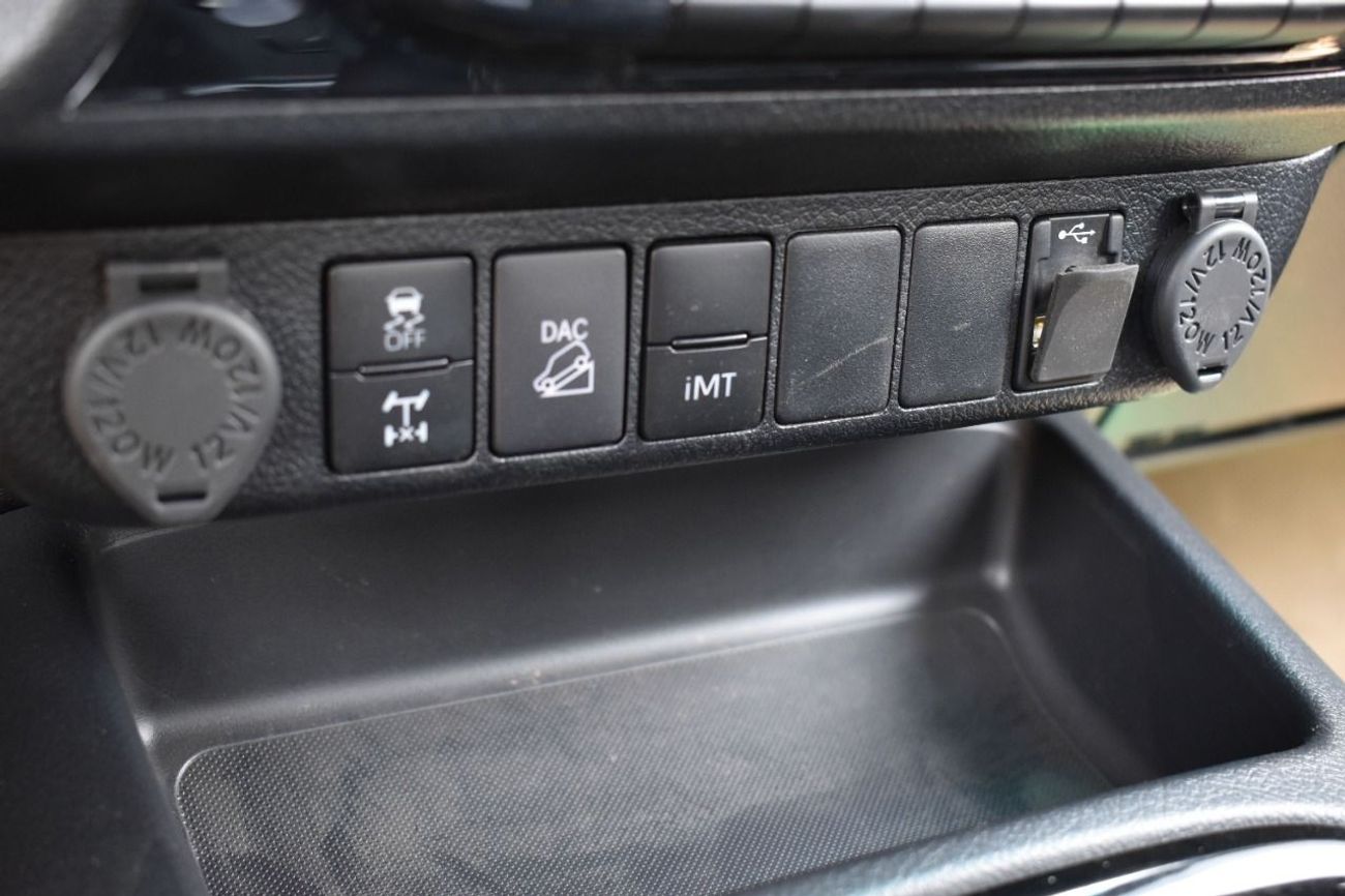 Toyota Hilux 2023 MODEL: TOYOTA HILUX ADVENTURE 2.8L MANUAL TRANSMISSION