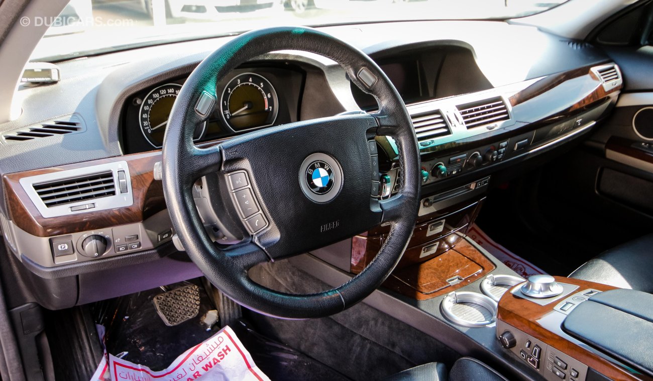 BMW 745e Li