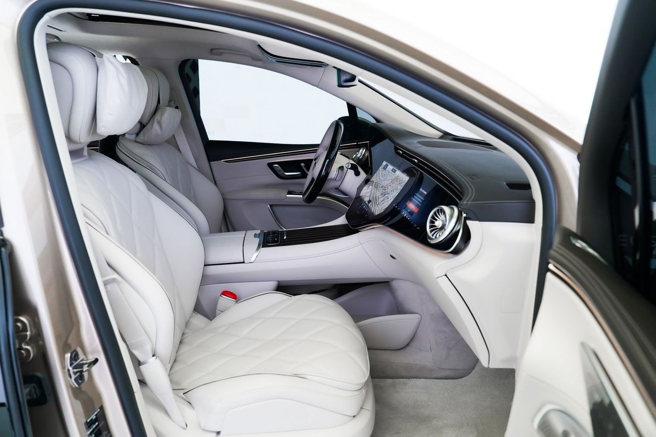 Mercedes-Benz EQS 680 Maybach