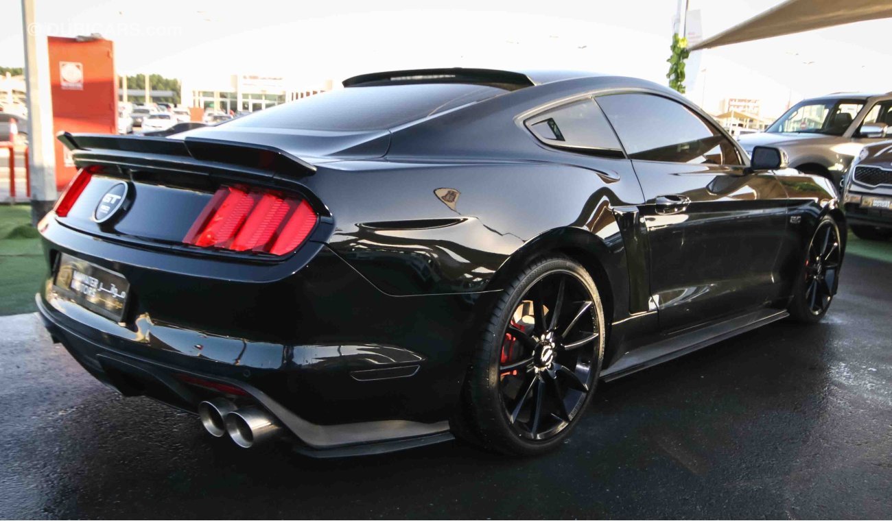 Ford Mustang GT