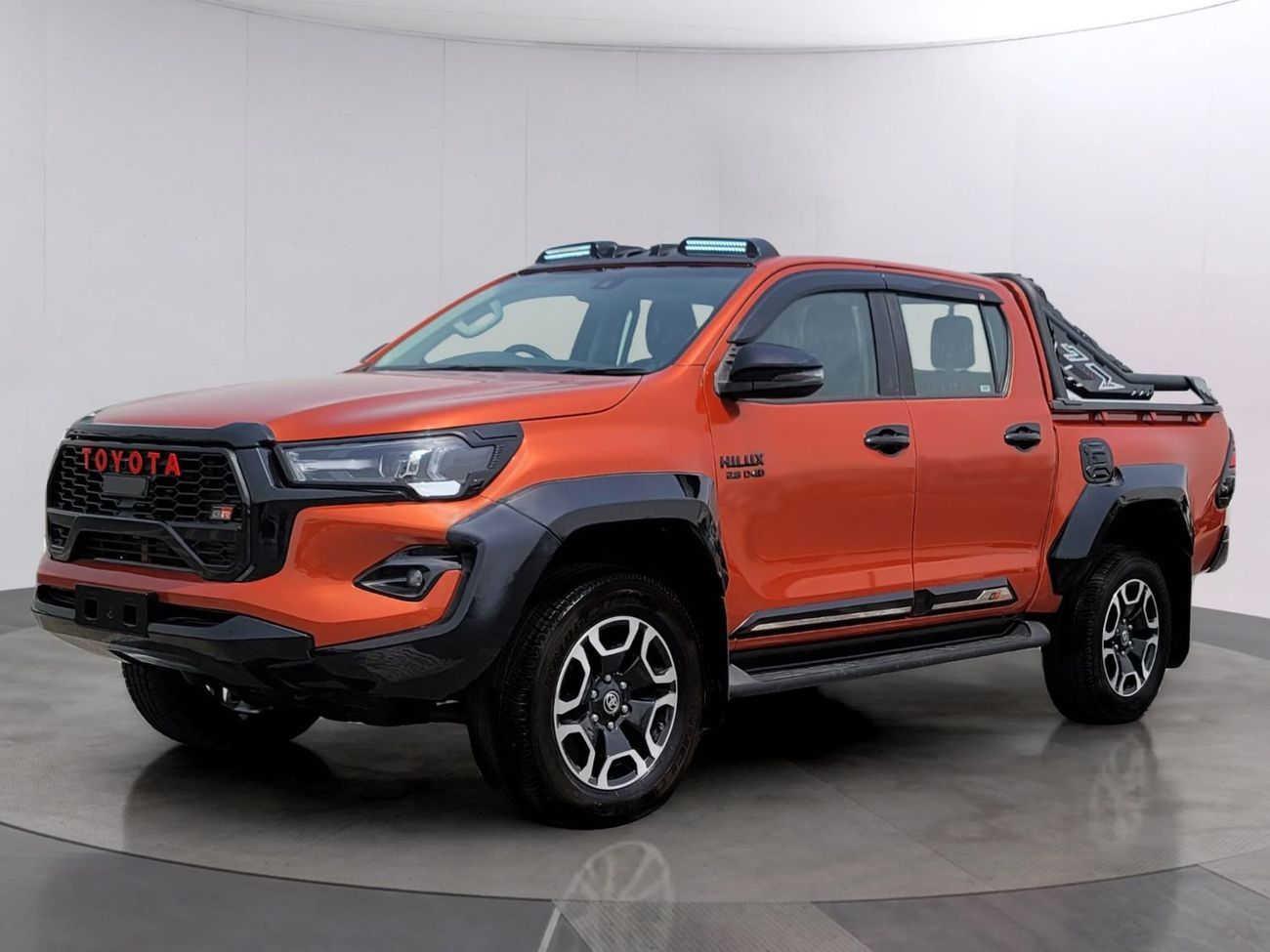 Toyota Hilux 4X4 (2.8L) DIESEL RIGHT HAND (RHD)