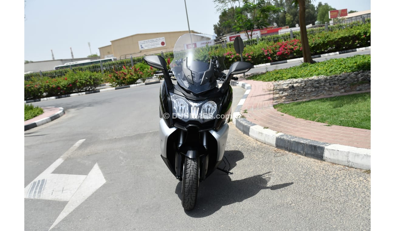 BMW 650i C650 GTSPORTS- 2018 - GCC SPECS - SCOOTER -