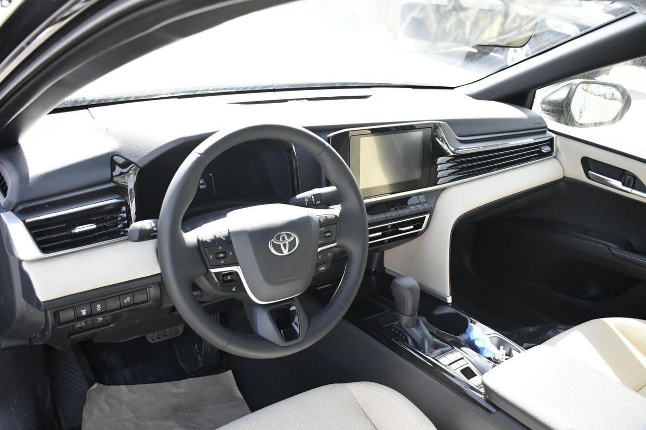 Toyota Camry 2.5L HEV With Sunroof (Ready Car)