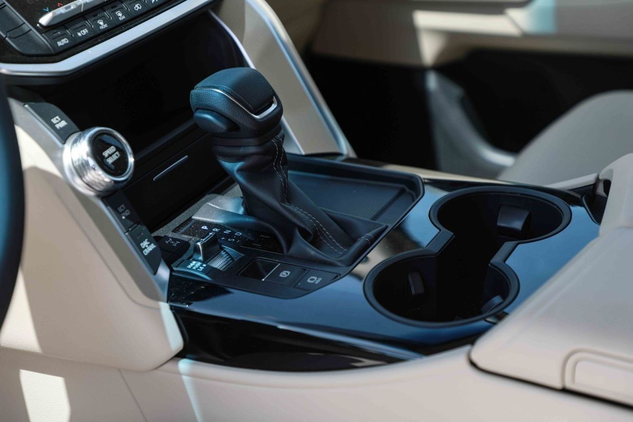 Toyota Land Cruiser 2024 TOYOTA LC300 GXR 4.0 - SILVER METALLIC inside BEIGE | Export Only