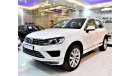 فولكس واجن طوارق ONLY 35000 KM ( ORIGINAL PAINT صبغ وكاله ( FULL OPTION ) Volkswagen Touareg 2016 Model!! GCC Specs