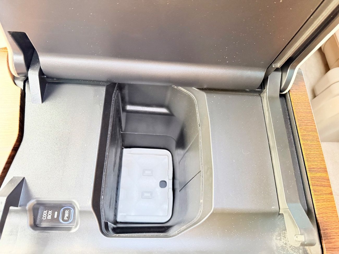 تويوتا لاند كروزر GXR+ 4.0L