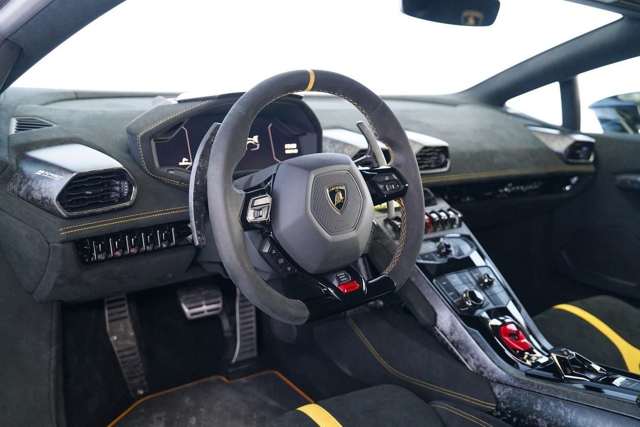 Lamborghini Huracan PERFORMANTE