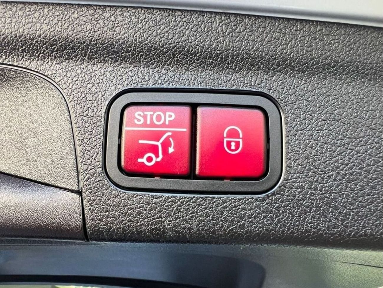 Mercedes-Benz GLE 450 2019 Mercedes Benz GLE450 4Matic - 3.0L V6 - Intercooled Turbo - 360* CAM - HUD - Japanese Spec