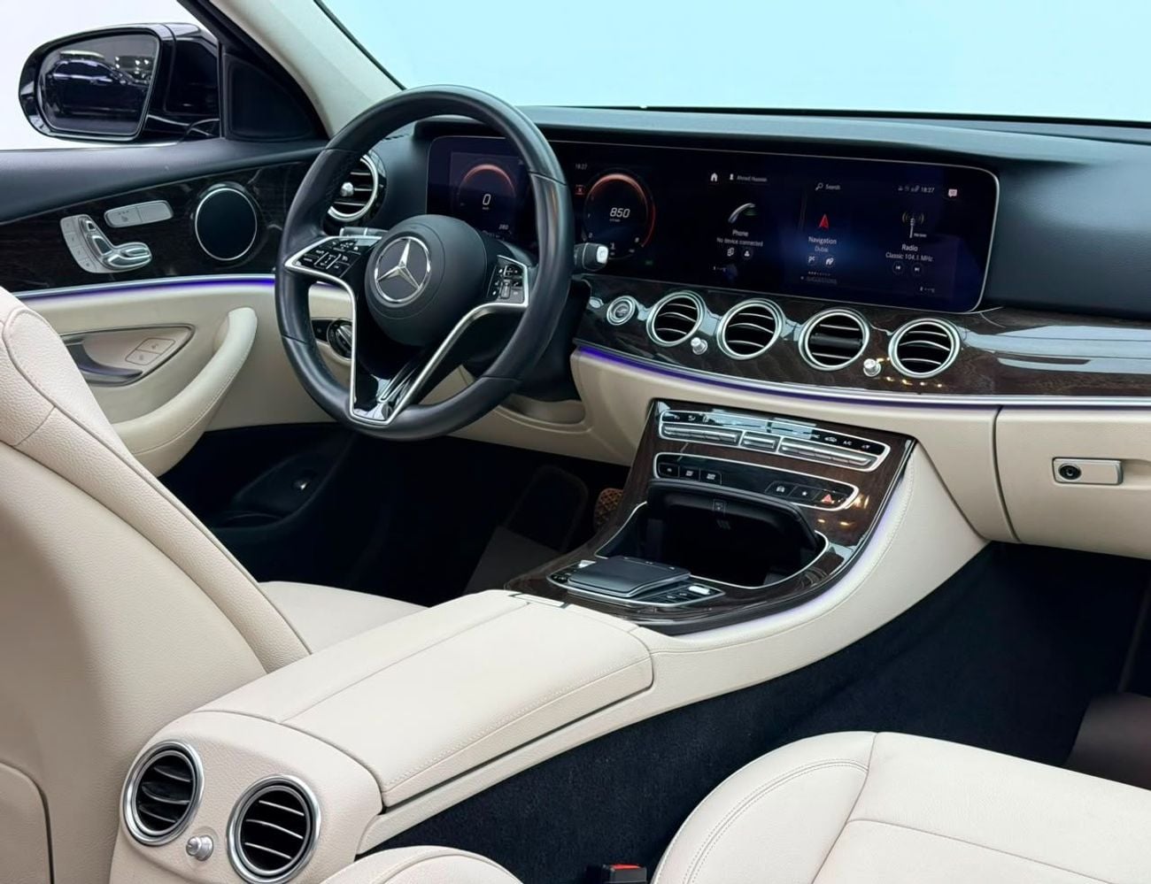 Mercedes Benz E300 AMG 2021 Mercedes Benz E300, Warranty, Full Mercedes Service History, Excellent Condition, GCC