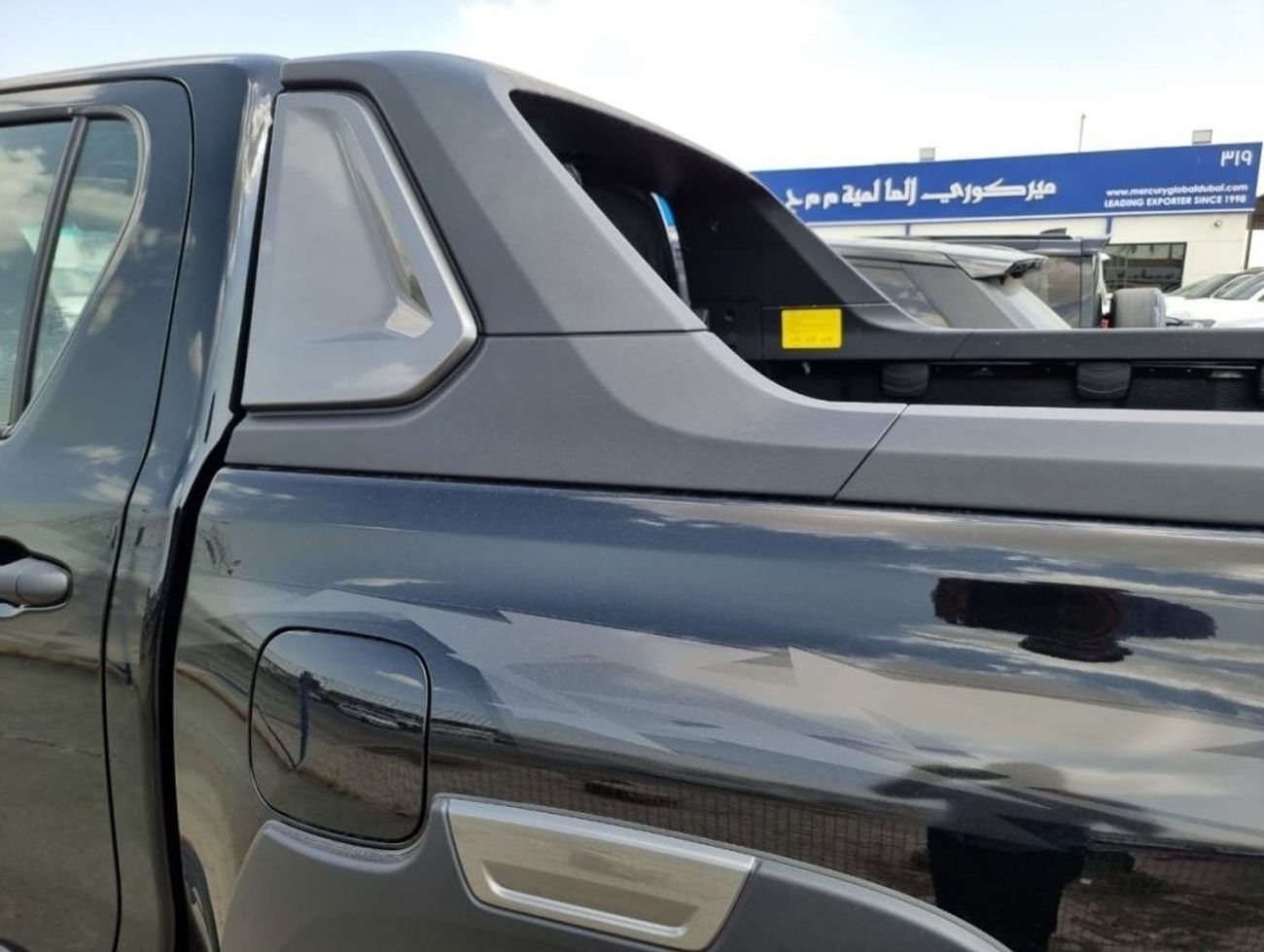 Toyota Hilux 4.0L PETROL A/T ADVENTURE FULL OPTION DOUBLE CABIN PICKUP