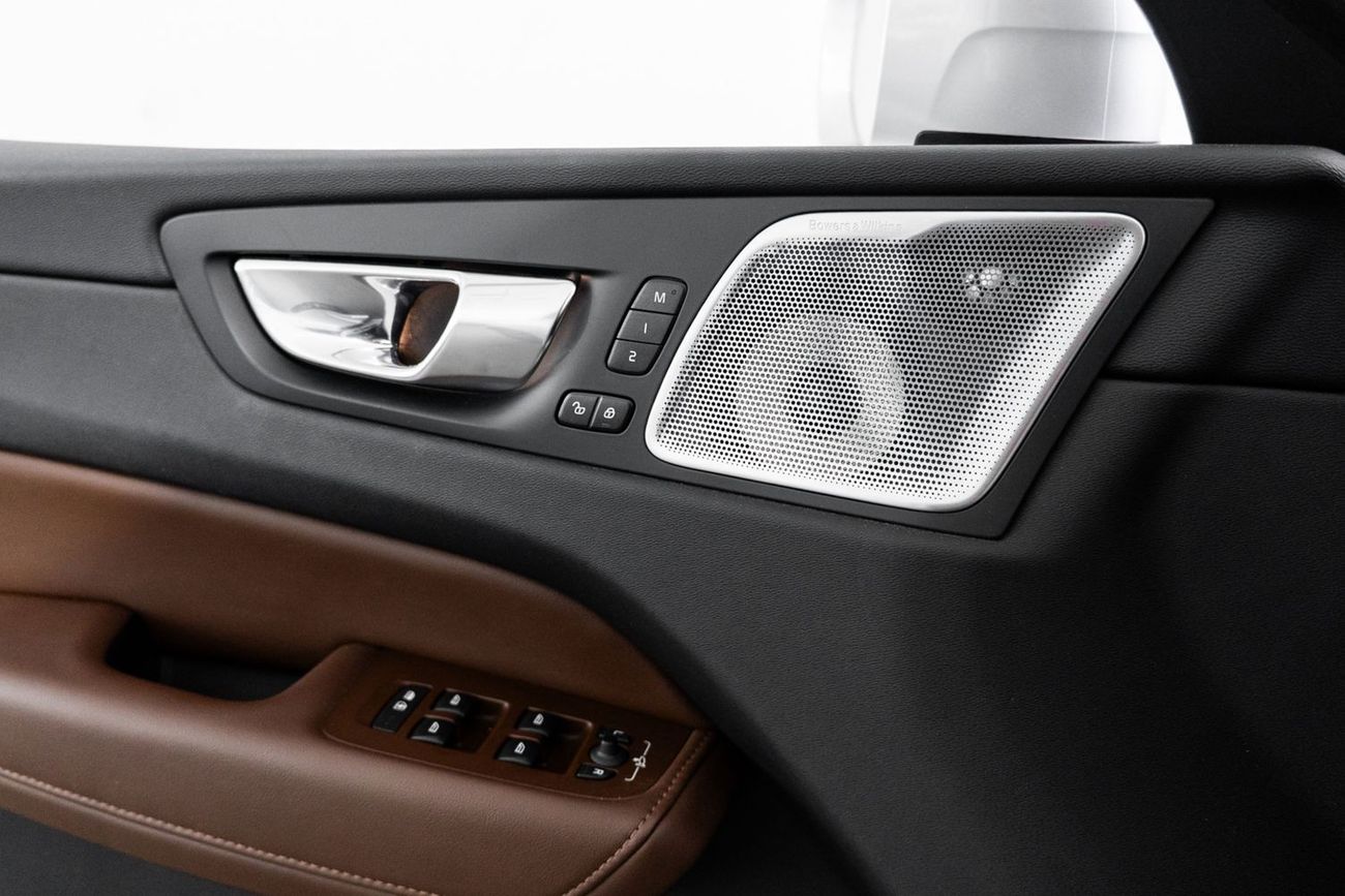 فولفو XC 60 T5 Inscription 2.0L