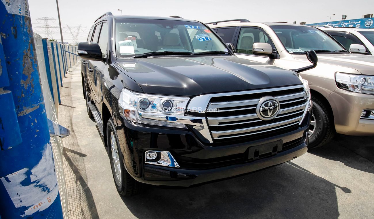 Toyota Land Cruiser (AXG) FULL OPTION