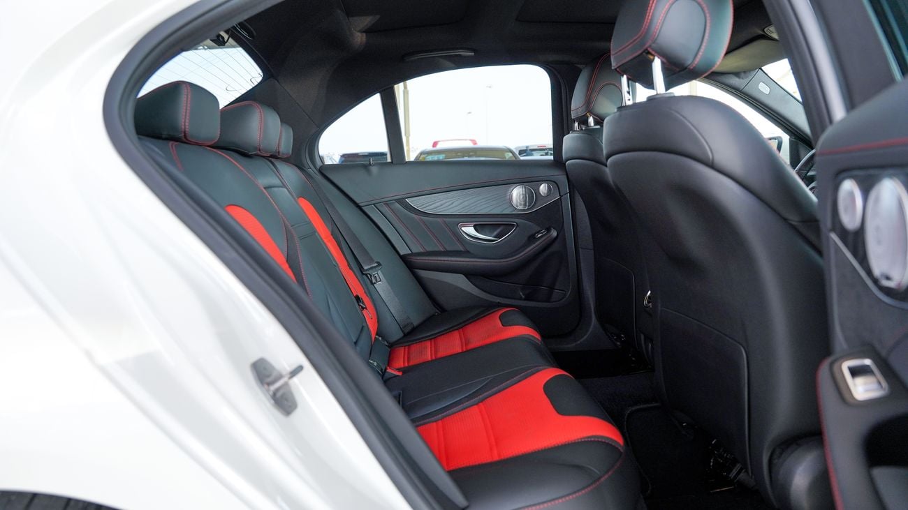 Mercedes-Benz C 63 AMG