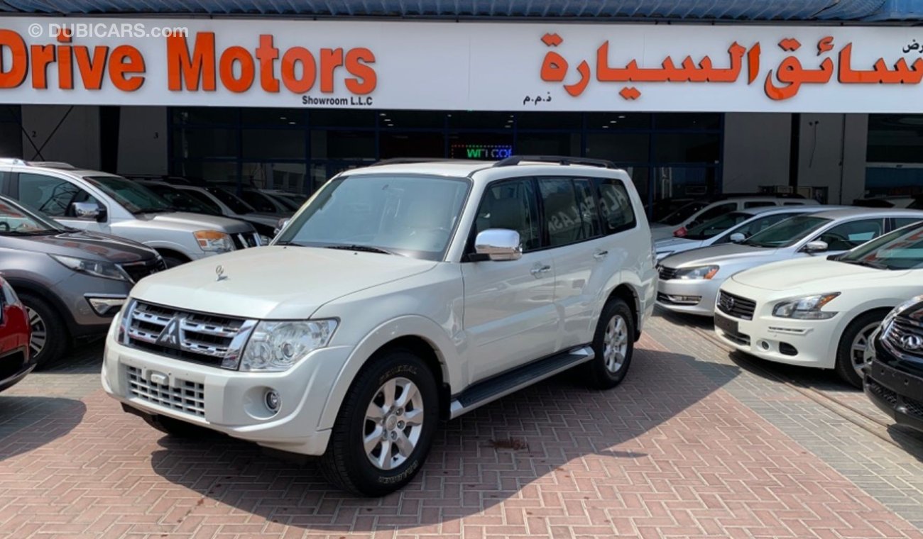 ميتسوبيشي باجيرو ONLY 780X60 MONTHLY FULL OPTION MITSUBISHI PAJERO 3.5 L V6 WITH UNLIMITED KM WARRANTY