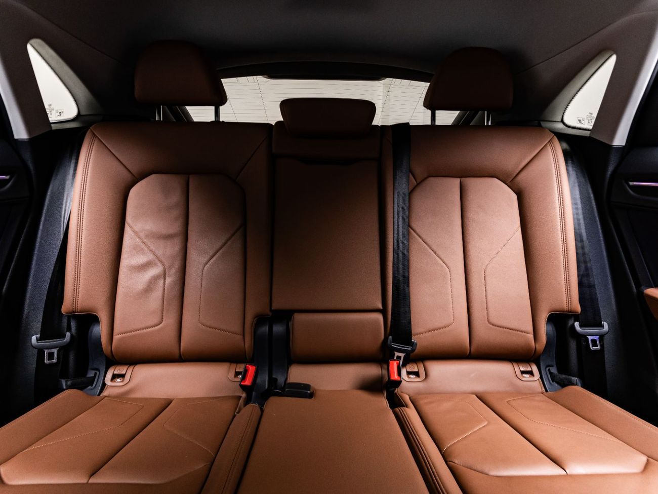 Audi Q3 35 TFSI S Line 1.4L 2024 Audi Q3 35TFSI, 2029 Audi Warranty + Service Contract, Low KMs, GCC