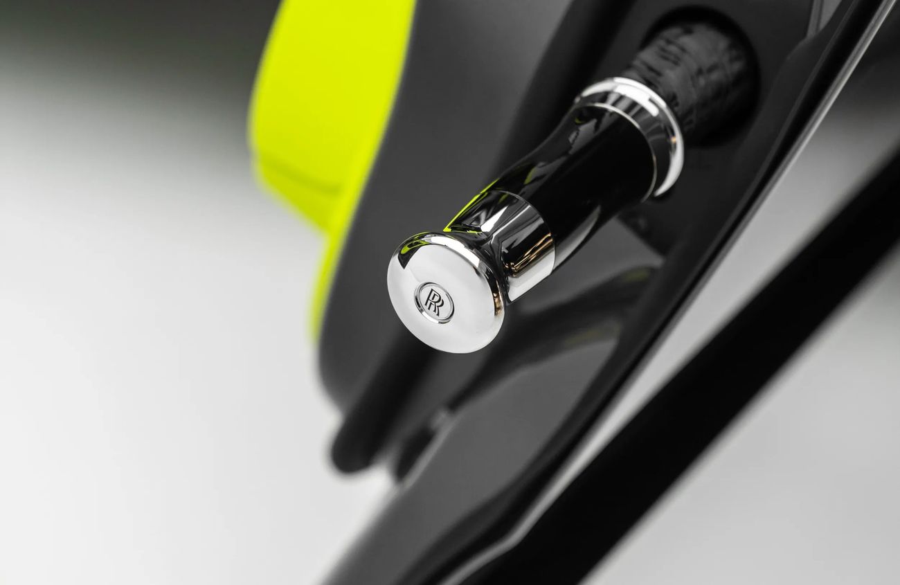 Rolls-Royce Cullinan 6.75L V12 Twin-Turbocharged Engine