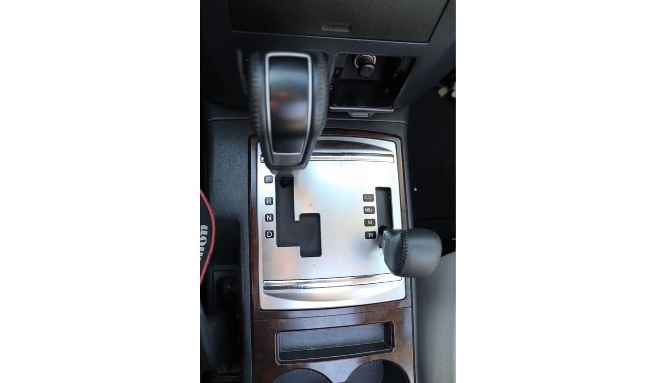 Mitsubishi Pajero GLS FULL OPTION - 3000 CC