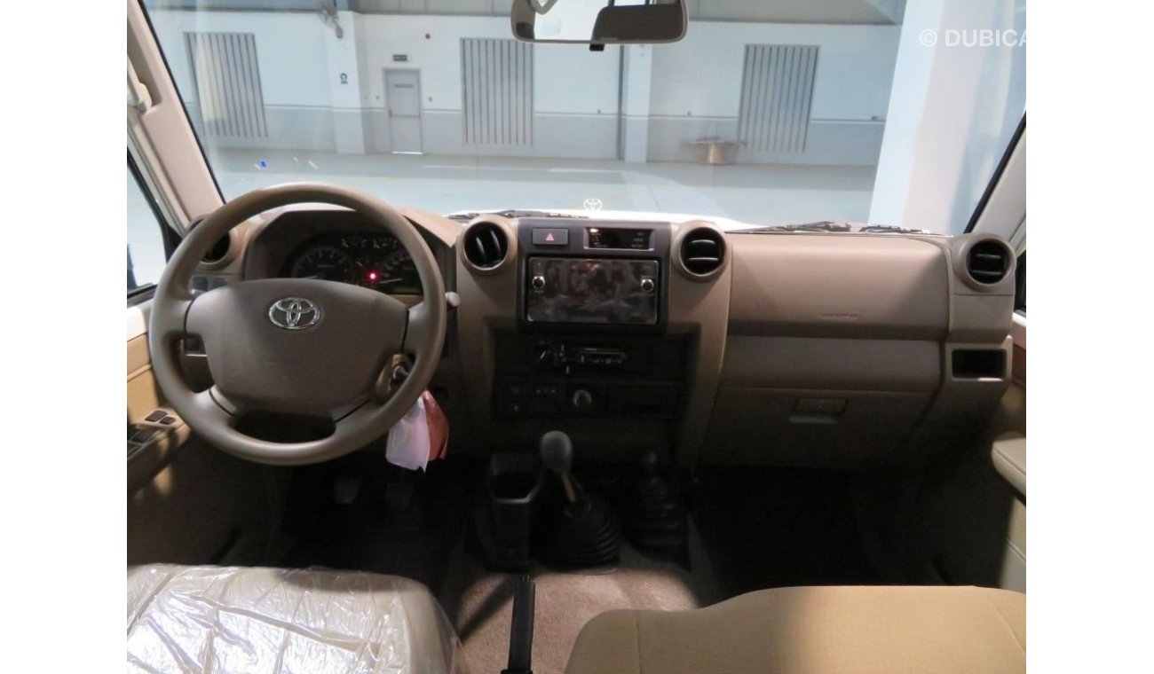 Toyota Land Cruiser 70 LC76 LX-E (5-Door) 4.0L V6 Petrol Standard-Option