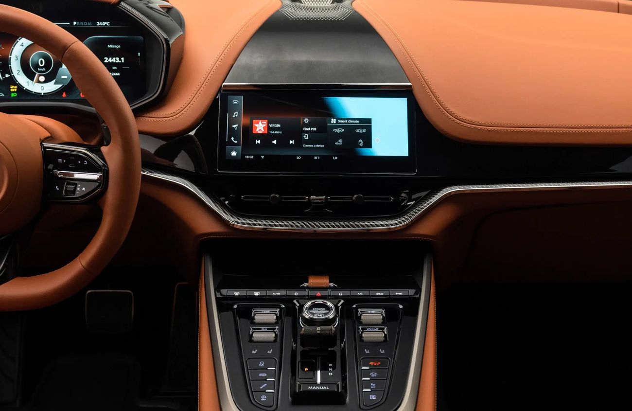 Aston Martin DB 4.0L V8 Twin-Turbocharged Engine