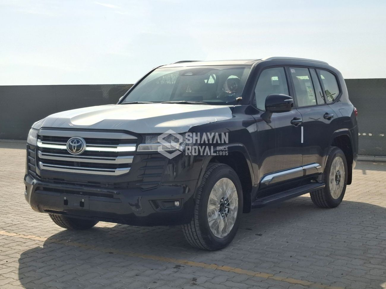 Toyota Land Cruiser LC300 4.0L PETROL V6 GXR FULL WITH-RADAR AT 7S 2026MY