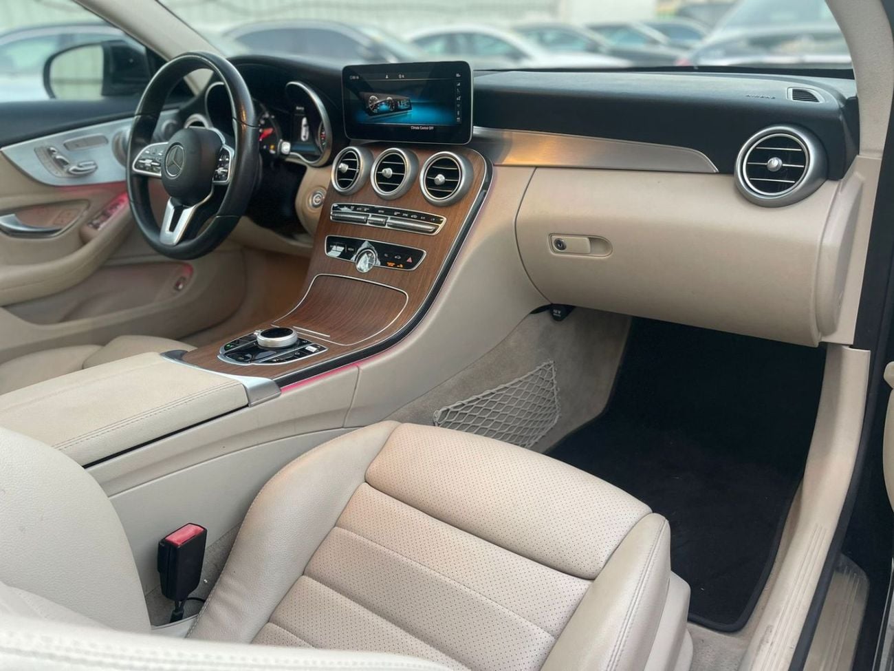 Mercedes Benz C300 STD