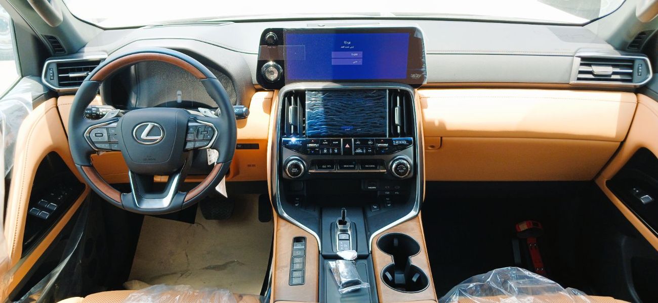 لكزس LX 700h SIGNATURE