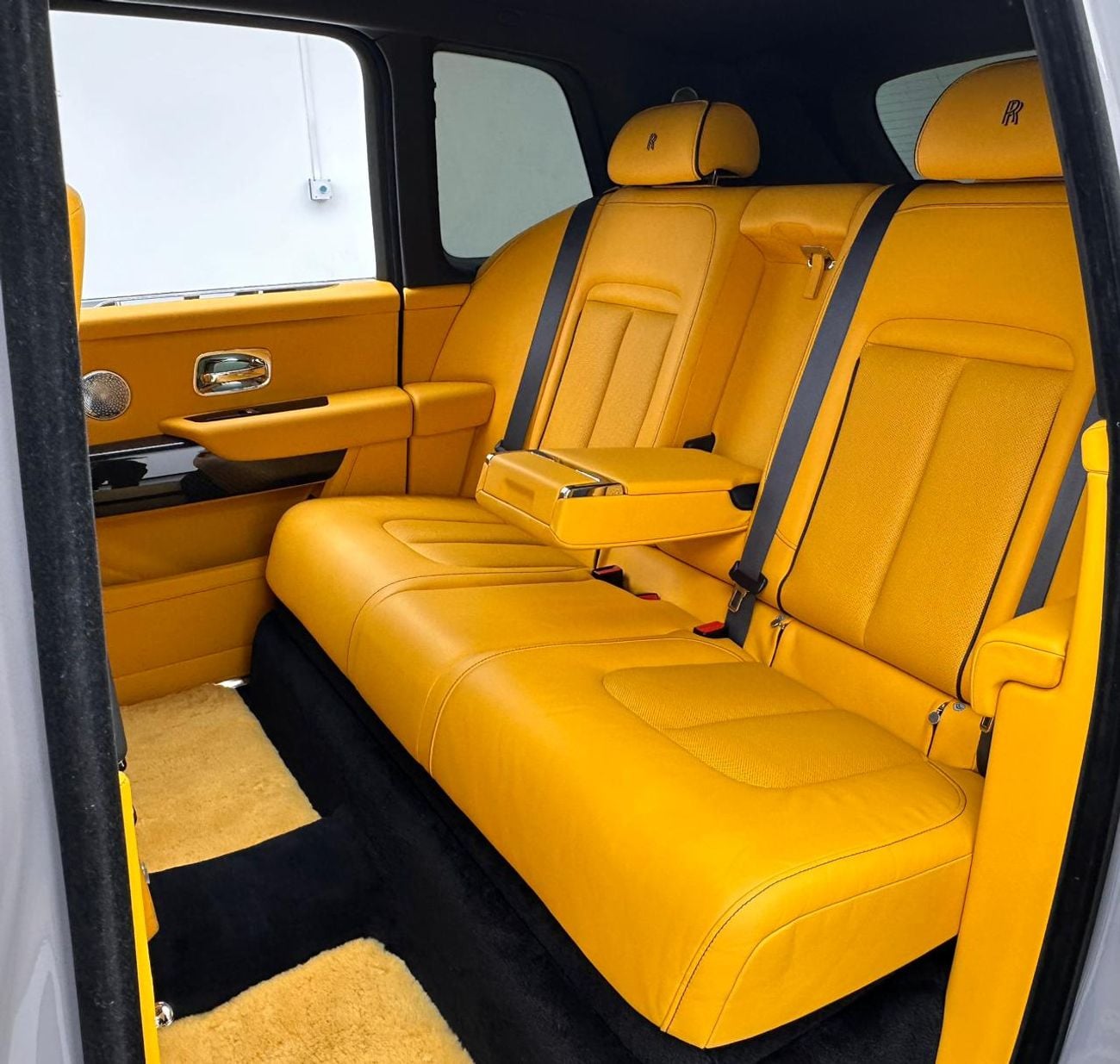 Rolls-Royce Cullinan 2022 Rolls Royce Cullinan Black Badge, 07/2026 Rolls Royce Warranty + Service Contract, Rolls Royce