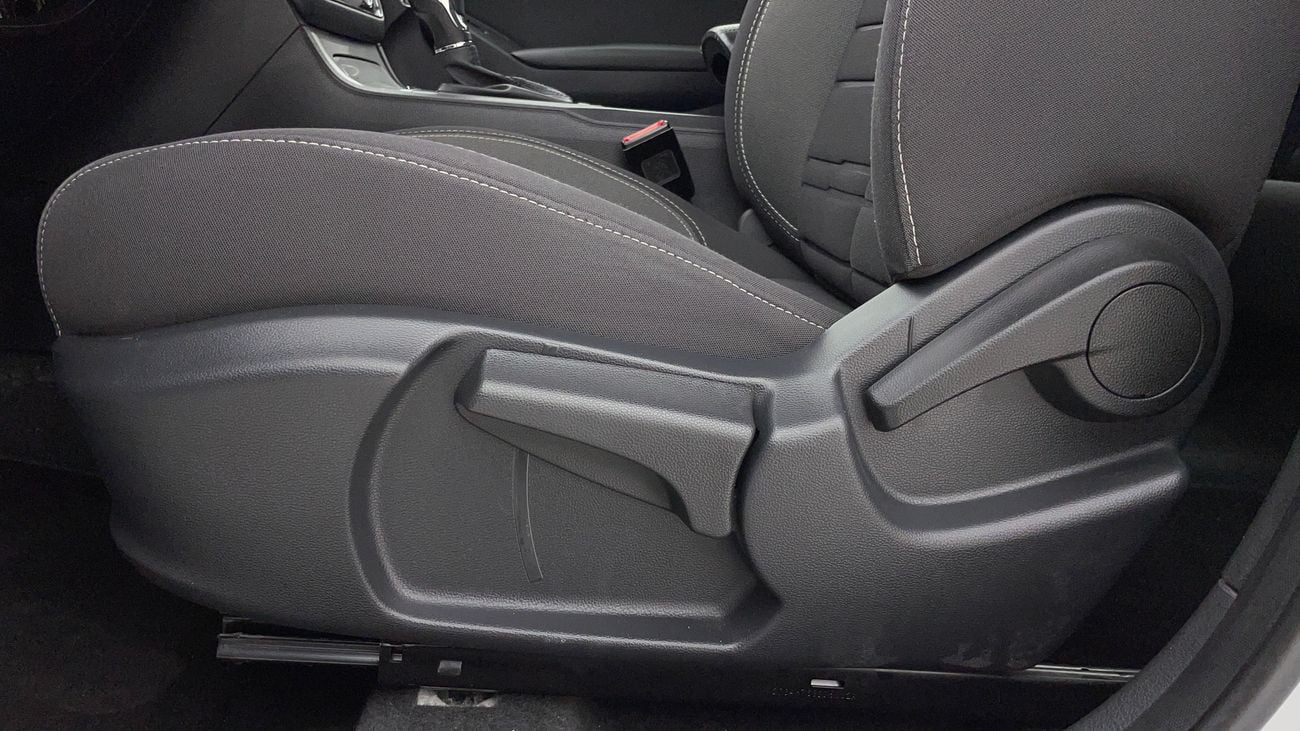 MG RX5 STD 1.5 | Zero Down Payment | Home Test Drive