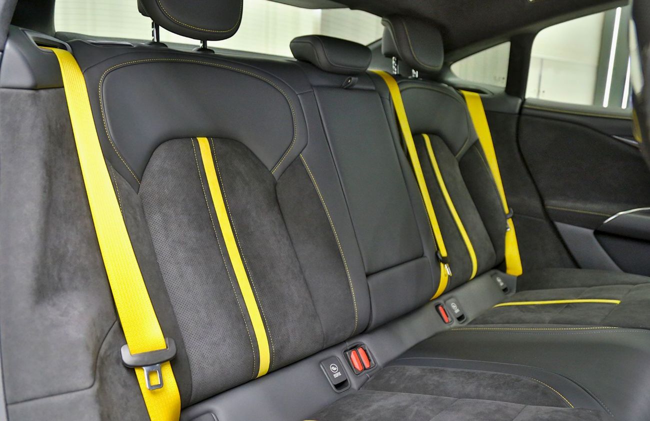 Xiaomi SU7 Ultra 2025 Standard Edition (EXPORT ONLY)