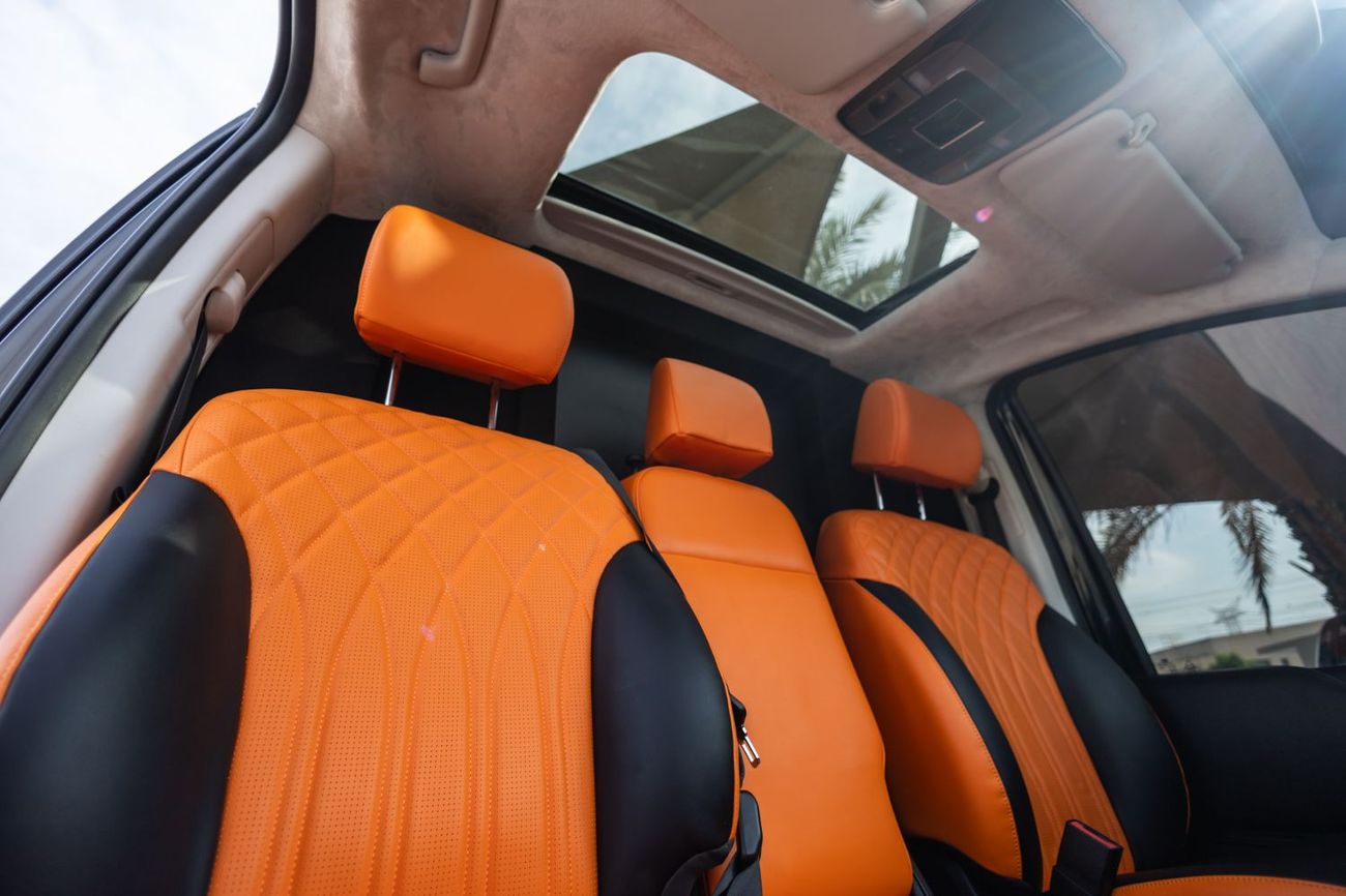 Hyundai Staria 3.5L Luxury (7 Seater)