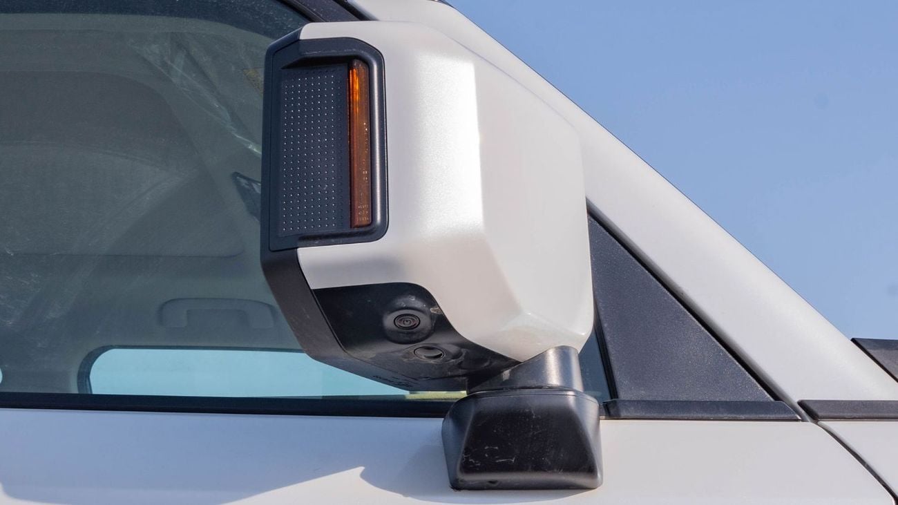 تويوتا برادو 2026 Toyota Prado VXL 2.4L AT Petrol (White-Beige)