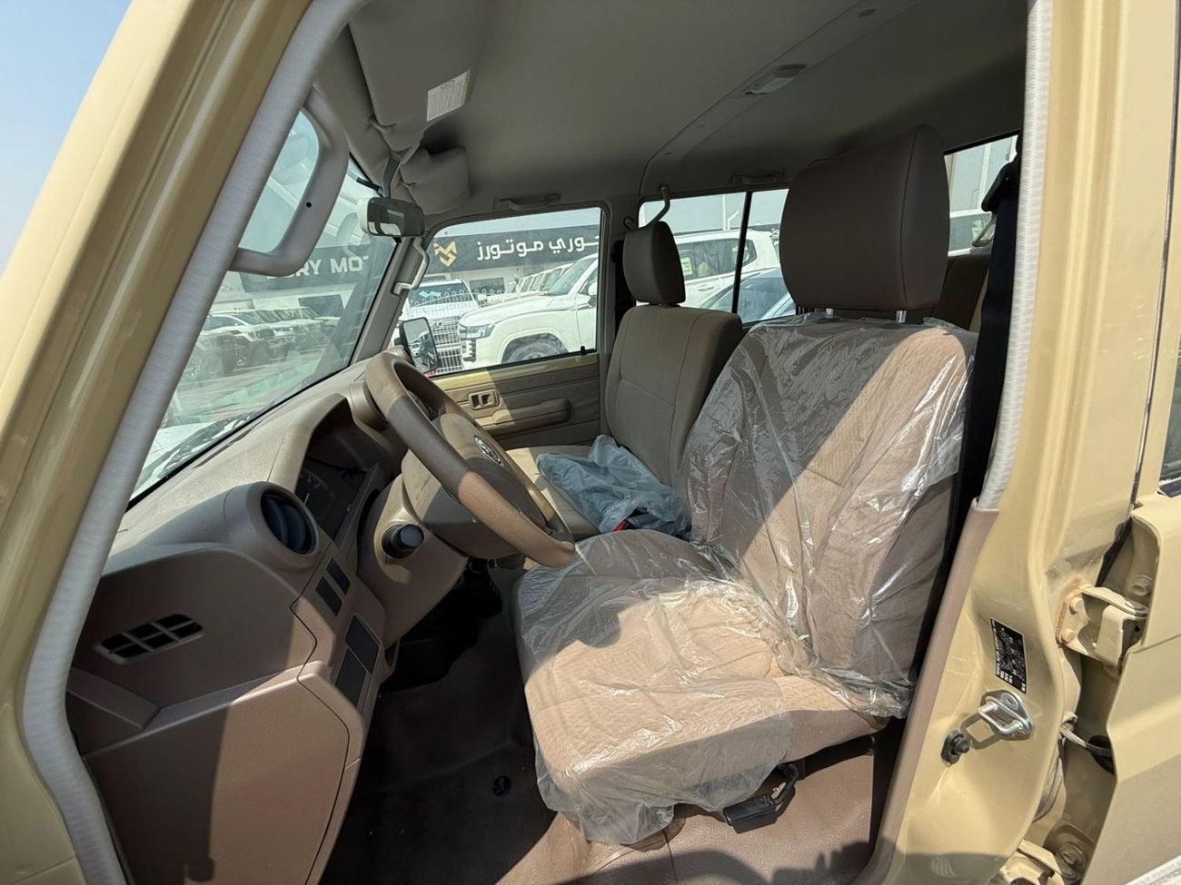 تويوتا لاند كروزر بيك آب PICKUP , LC79 D/C 4.2L Diesel V6 , M/T , Diff-Lock 2023 Model