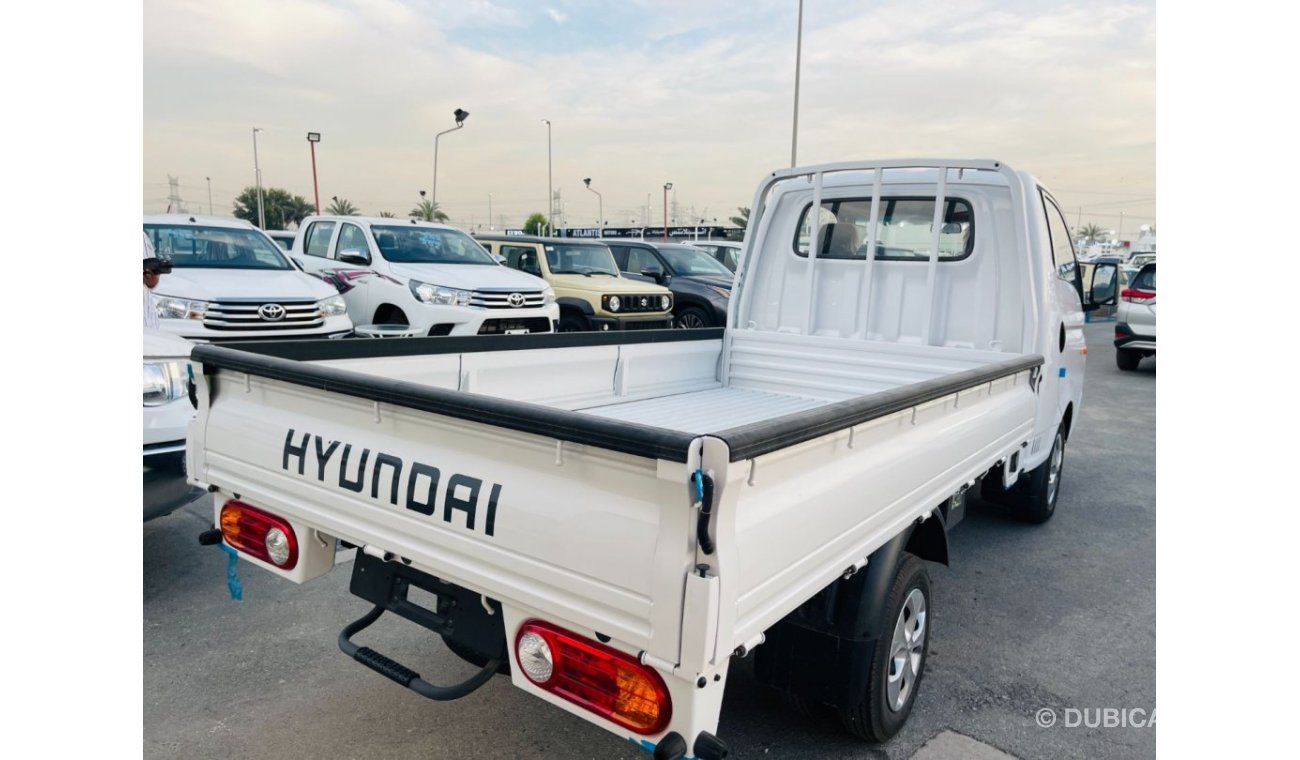 Hyundai H 100