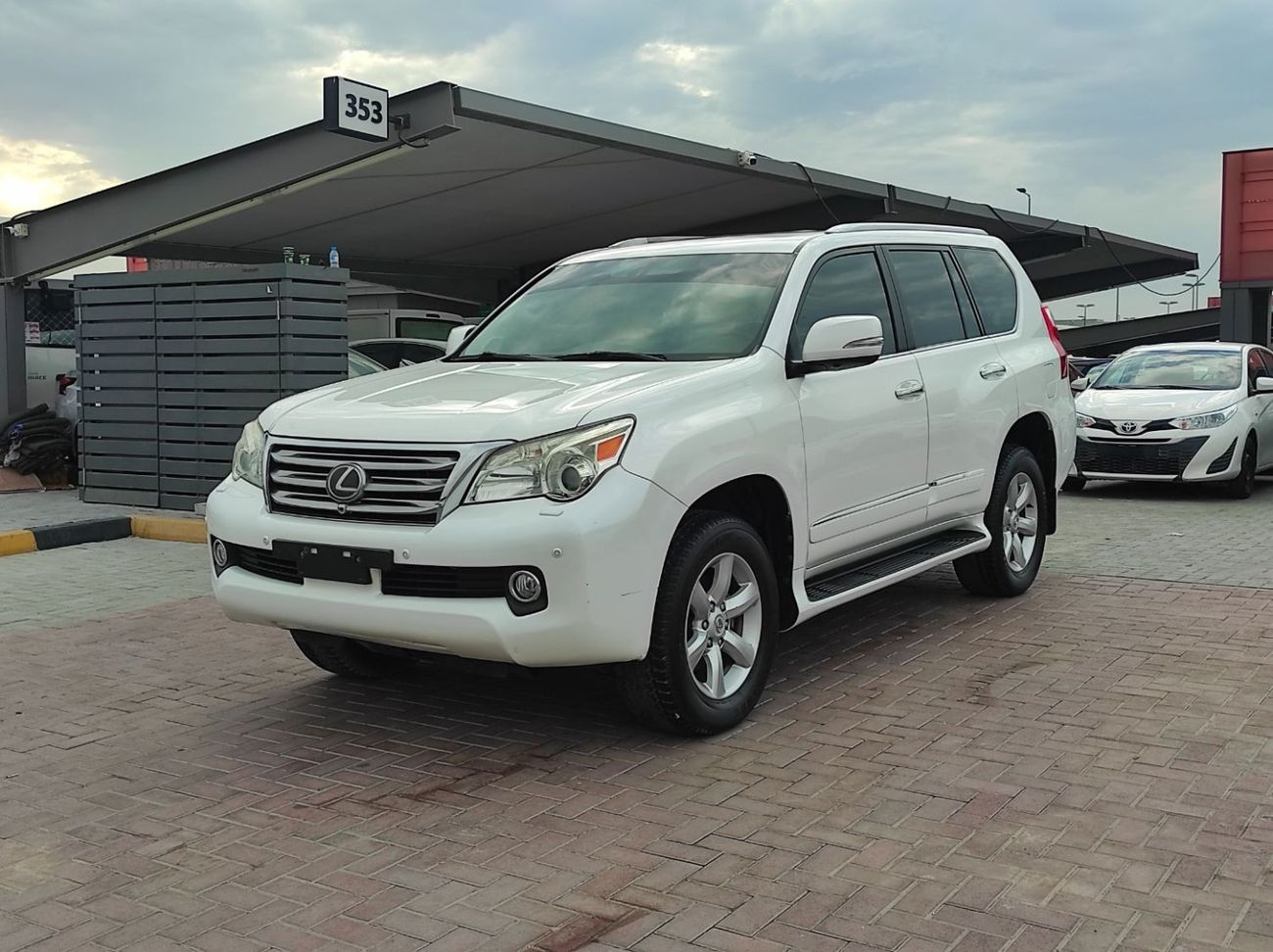 Lexus GX460 Platinum 4.6L Lexus Gx 460 2010 Gcc full option No1