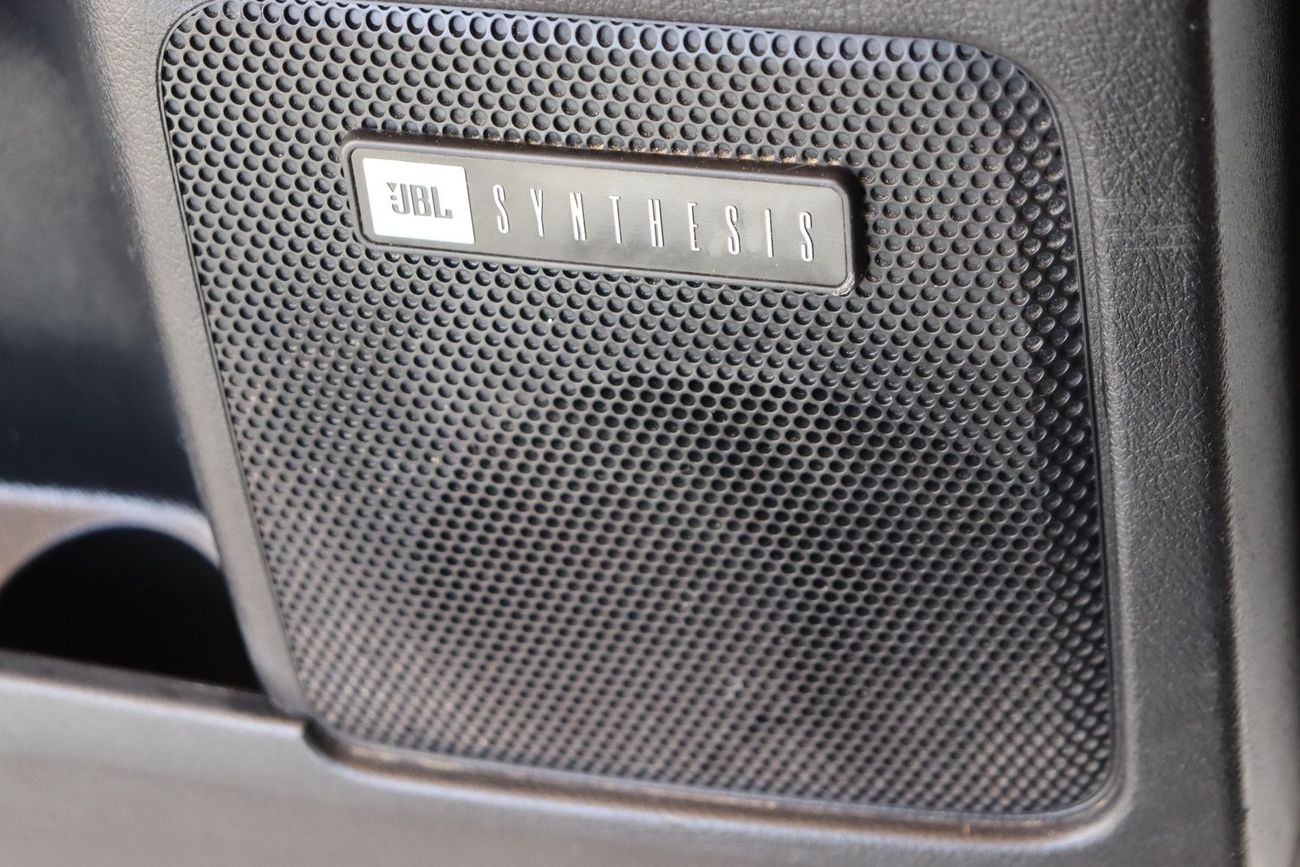 تويوتا سيكويا ليميتيد اعلى