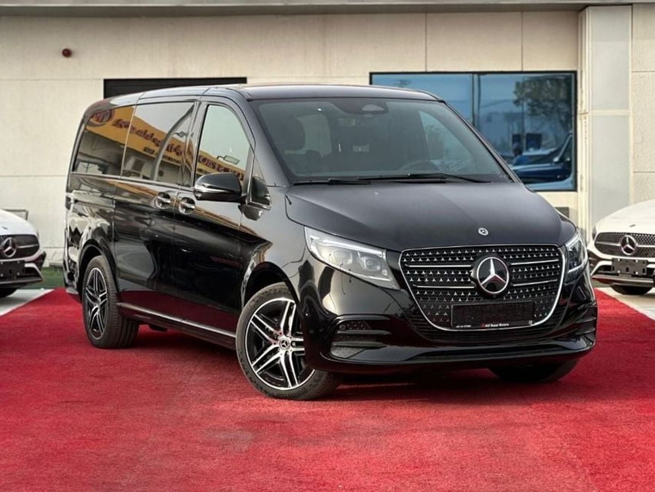 Mercedes-Benz V 300 D Brand New V300D Avantgarde is avaliable in stock