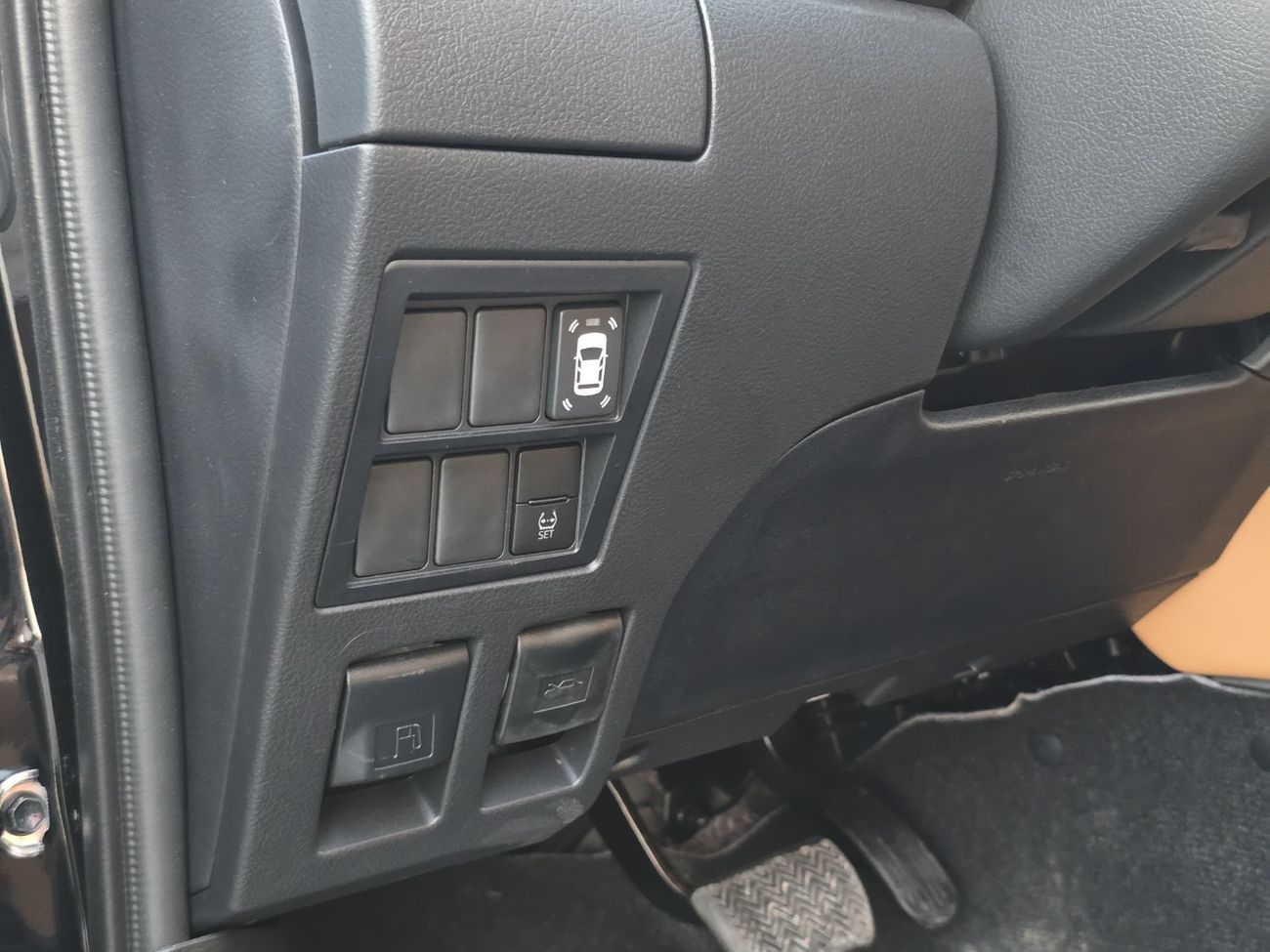 Toyota Fortuner 2.7L AT 2025 Model