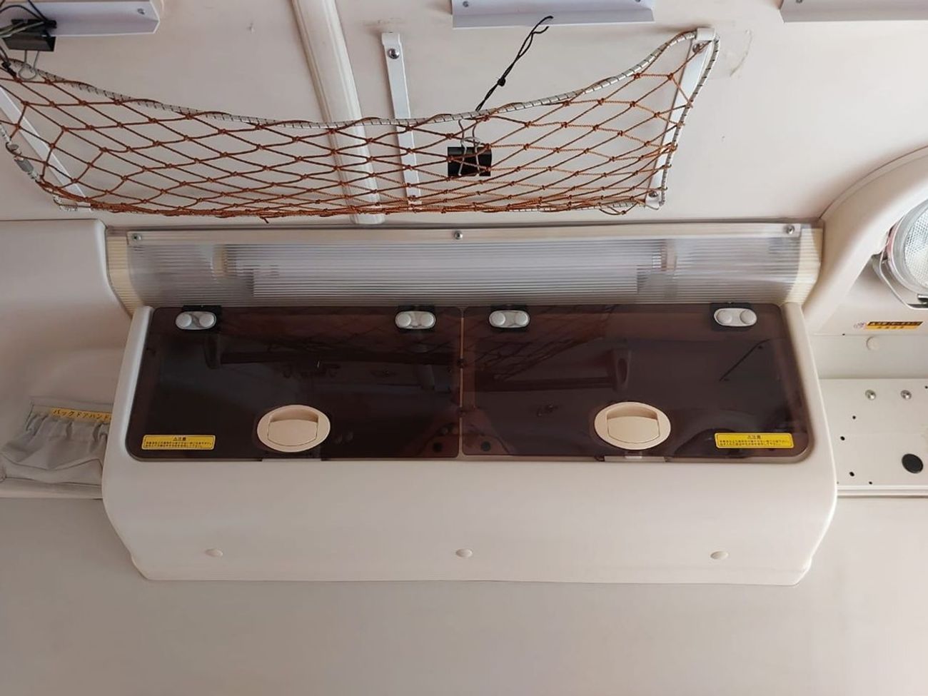 تويوتا هاياس TOYOTA HIACE VAN AMBULANCE RHD 2015 MODEL 2.7 L PETROL AUTOMATIC(PM14222)