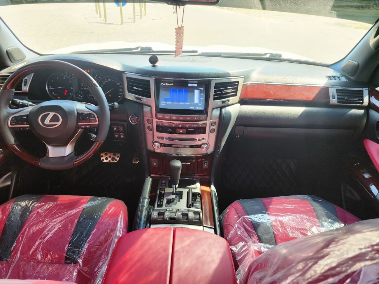 Lexus LX 570 UPGRADE 2021