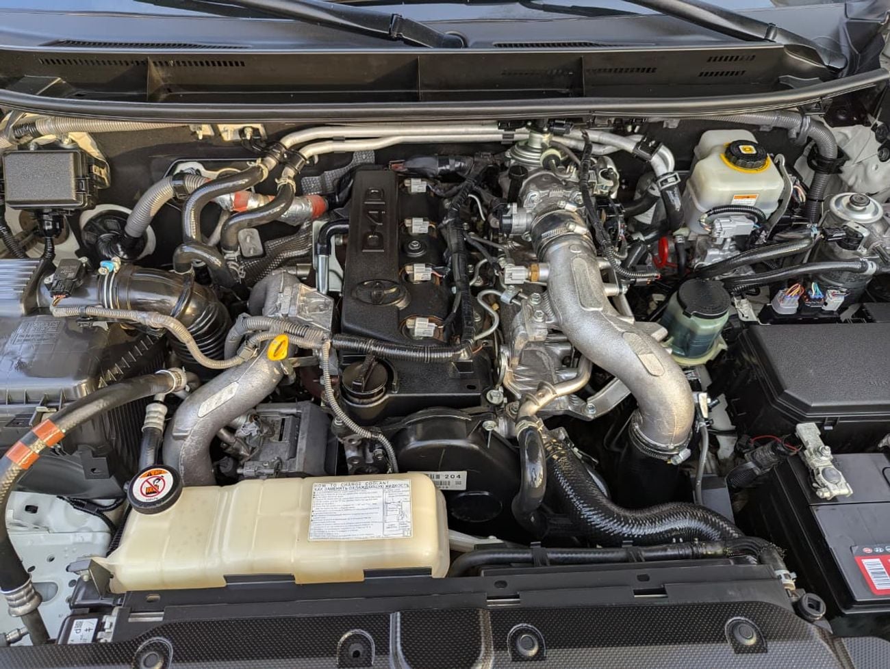 Toyota Prado 2020 Toyota Prado TXL - 3.0L V4 - 4WD- Deisel -GCC- Push Start With Fridge