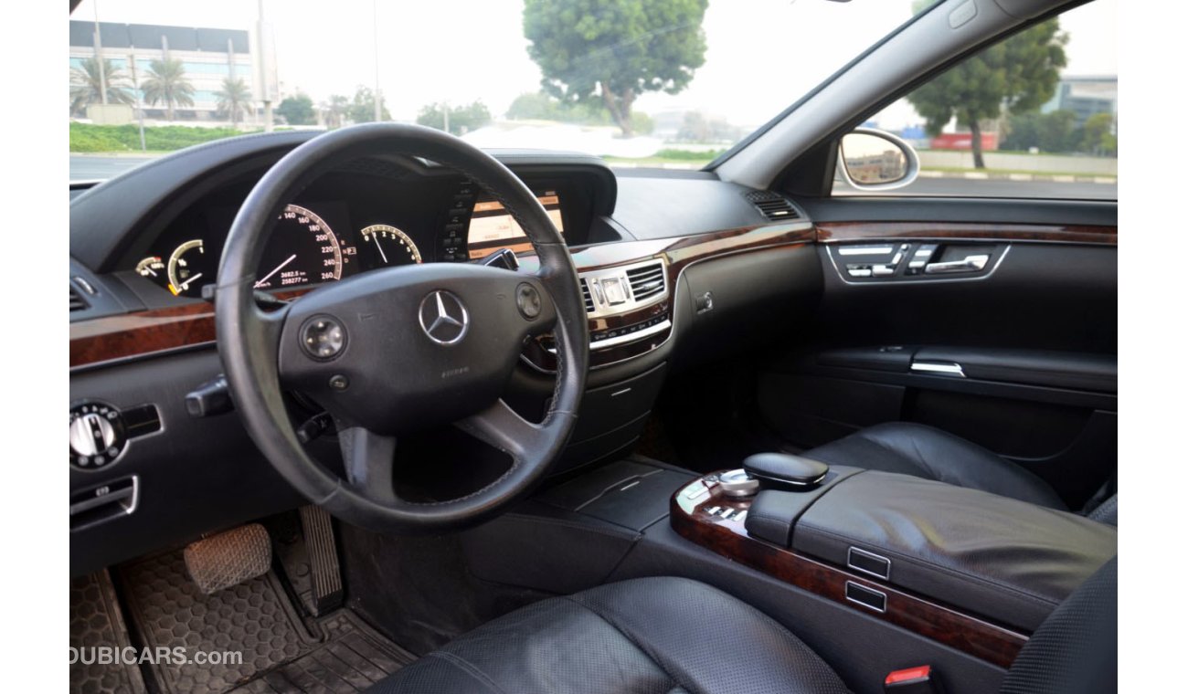 Mercedes-Benz S 500 Mid Range in Excellent Condition
