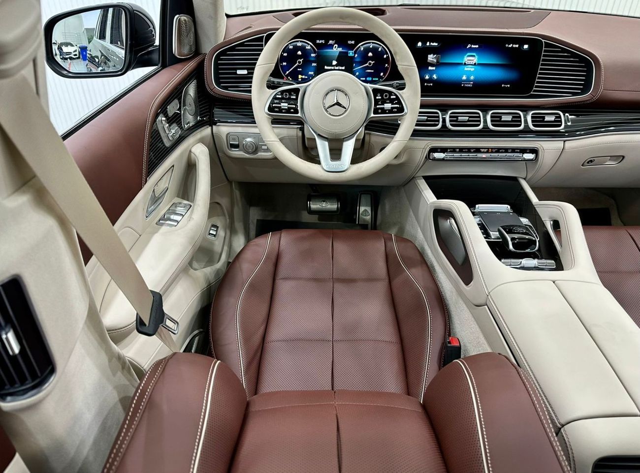 Mercedes-Benz GLS 600 2023 Mercedes Maybach GLS 600 EQ(Full Option), March 2025 Warranty