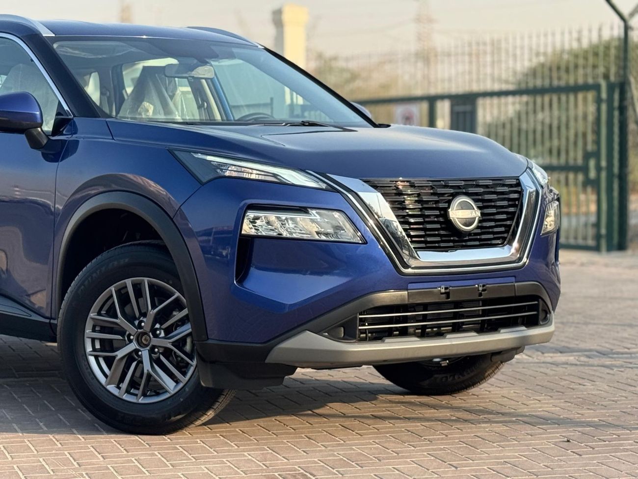 نيسان إكس تريل S 2.5L (169 HP) FWD 2024 GCC Export Only @ 73,000 AED