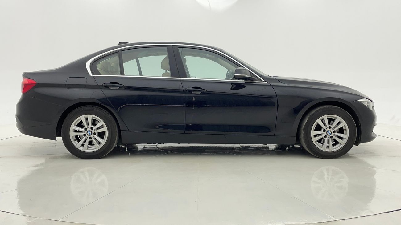 BMW 320i EXECUTIVE 2 | Zero Down Payment | Free Home Test Drive