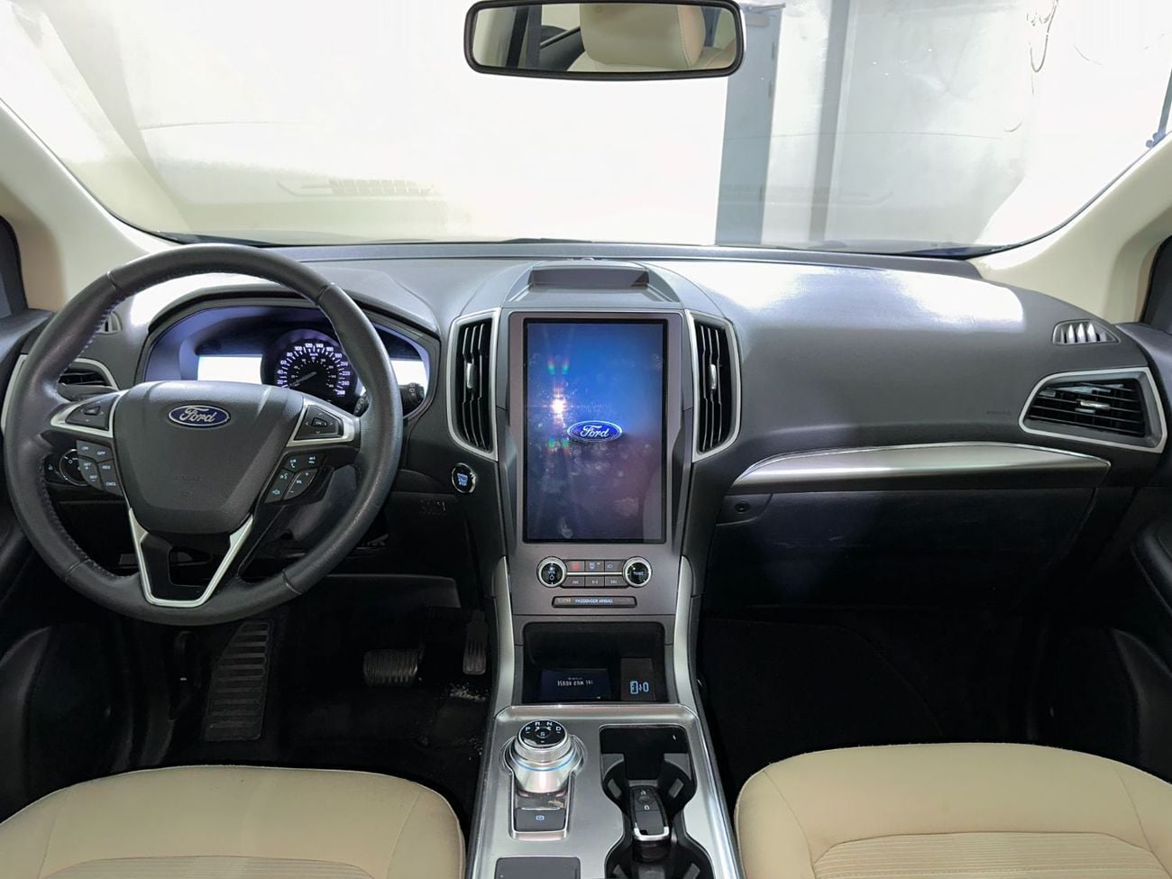 Ford Edge SEL /AL TAYER MOTORS AL QOUZ SHOWROOM /SEL122