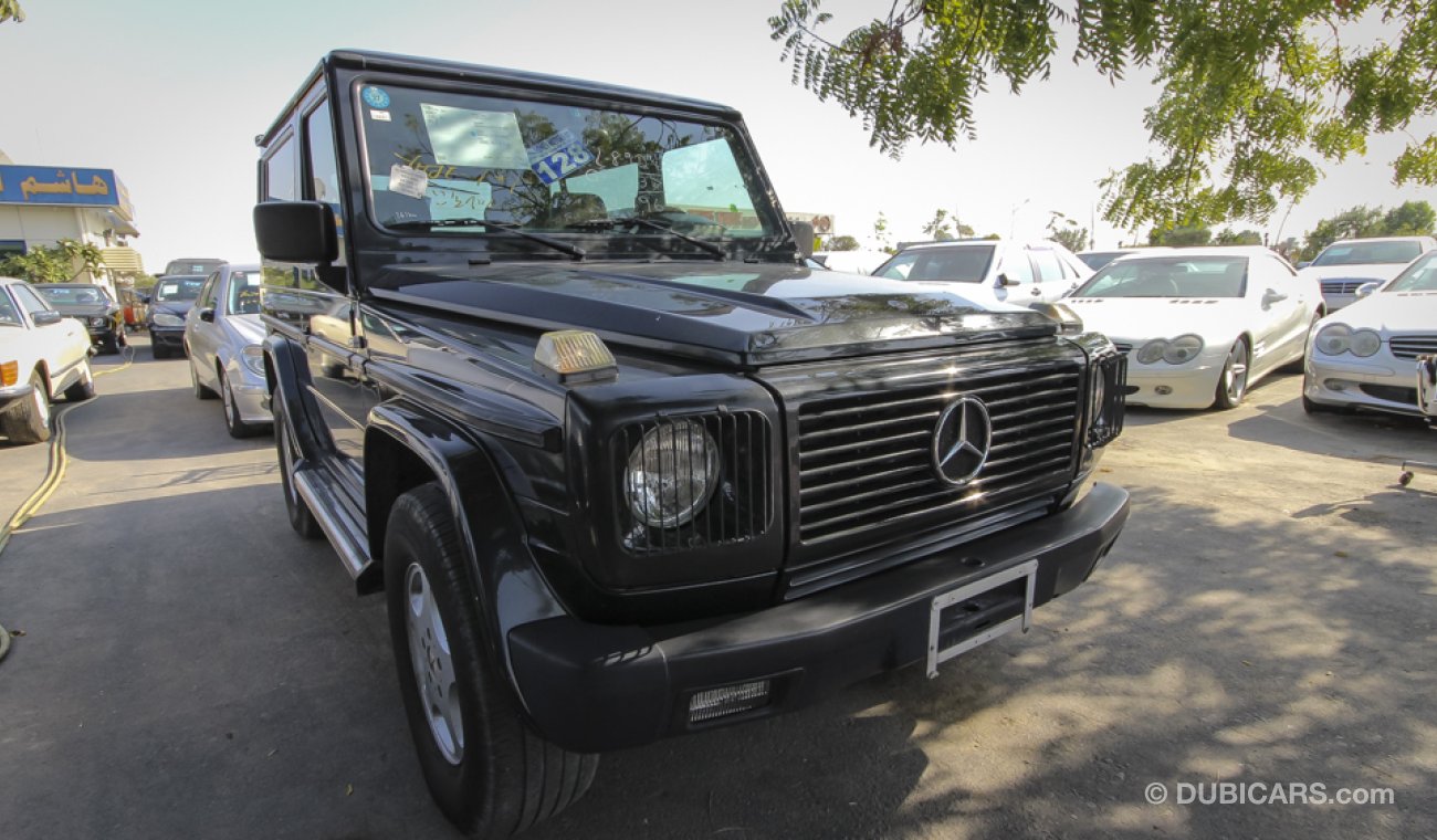 Mercedes-Benz G 320