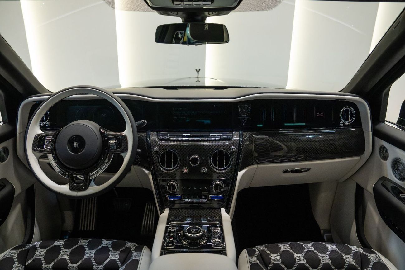 Rolls-Royce Cullinan - 2026 | BLACK BADGE | GUCCI INTERIOR | BRAND NEW | 0 KM | EUROPEAN SPECS |