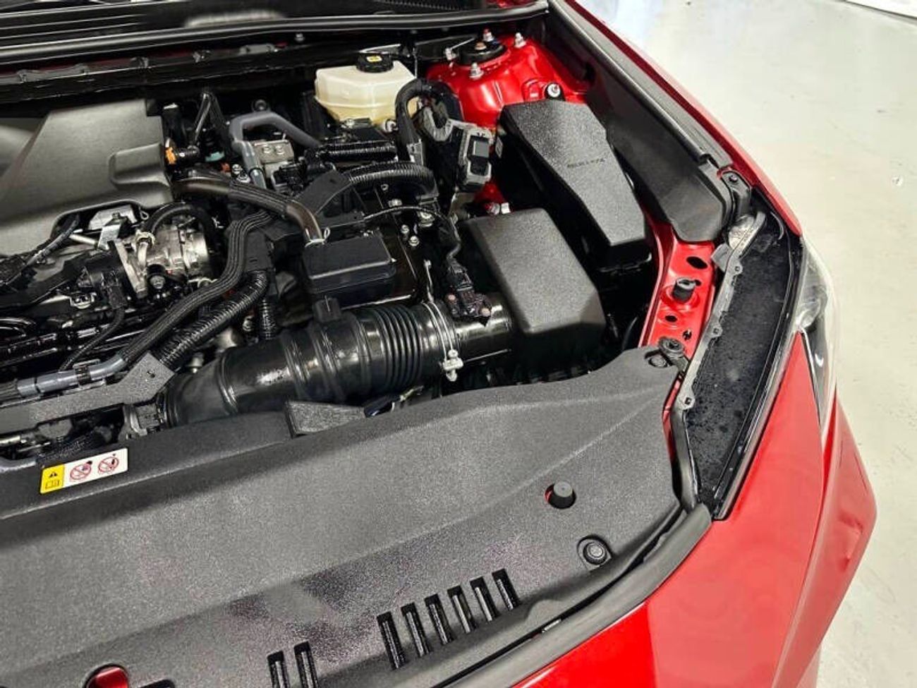 تويوتا كامري XLE 2.5L Hybrid